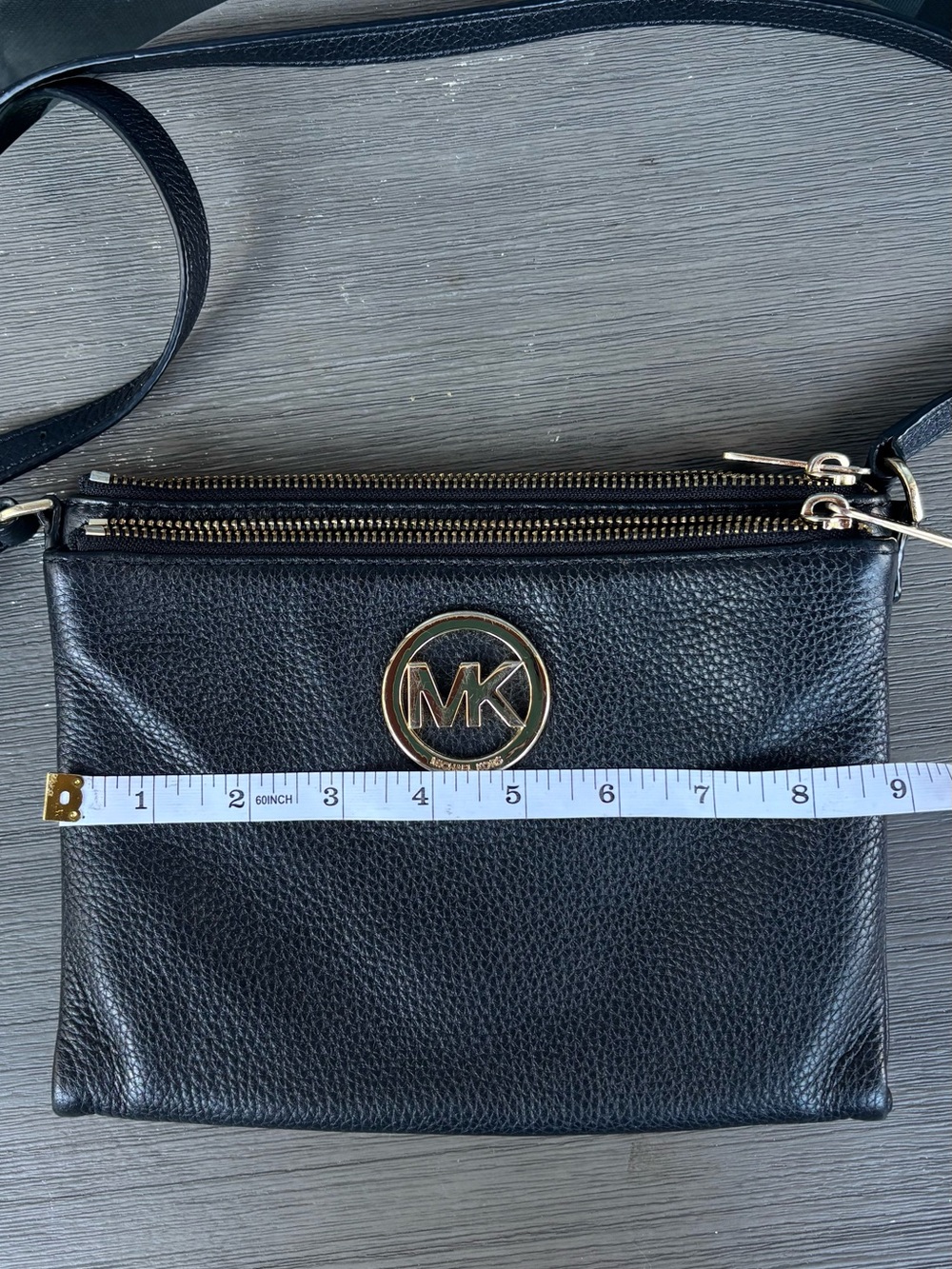 Michael Kors Black Pebbled Leather Crossbody with Gold MK Emblem - Picture 5 of 8